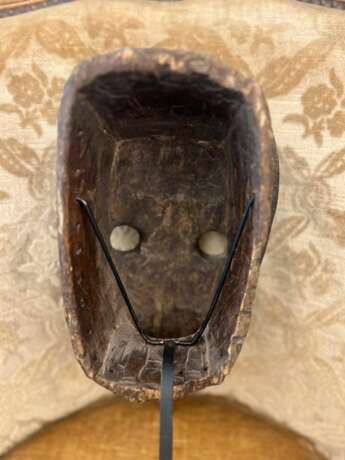 Dan Mask from Ivory Coast Africa 1950 Lacquered wood Mid-20th century - photo 12