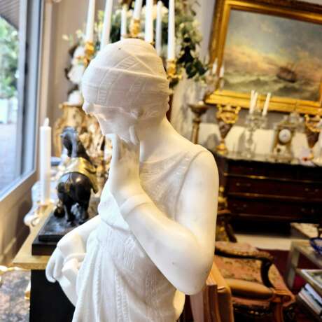 Young woman with jug Carrara marble signed Bonnal early 20th century Marbre 19th century - photo 10