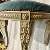 Tabouret en bois laqu&eacute; de style Transition Louis XV du XIXe si&egrave;cle Bois laqué 19th century - photo 2