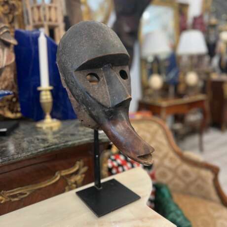 Dan Mask from Ivory Coast Africa 1950 Лакированное дерево Mid-20th century г. - фото 6