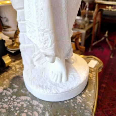Young woman with jug Carrara marble signed Bonnal early 20th century Marble 19th century - photo 15