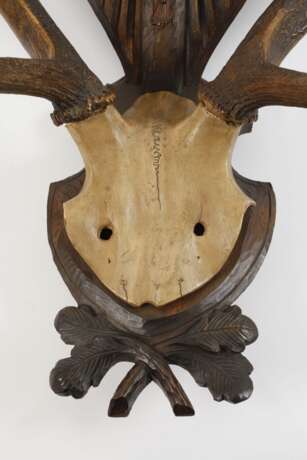 Jagdtrophäe "Hubertushirsch" - photo 3