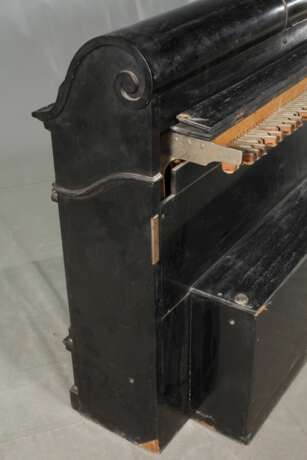 Pneumatische Klaviervorsetzer mit 70 Rollen - photo 3