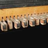 Pneumatische Klaviervorsetzer mit 70 Rollen - photo 5