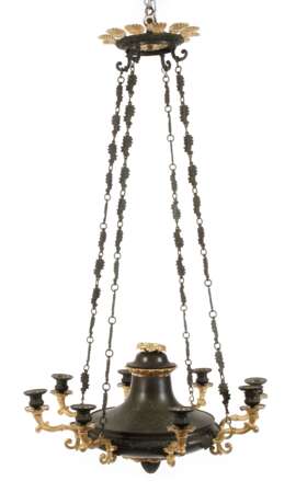 Klassizistische Deckenkrone - фото 1