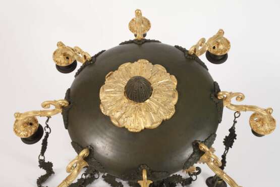 Klassizistische Deckenkrone - фото 5