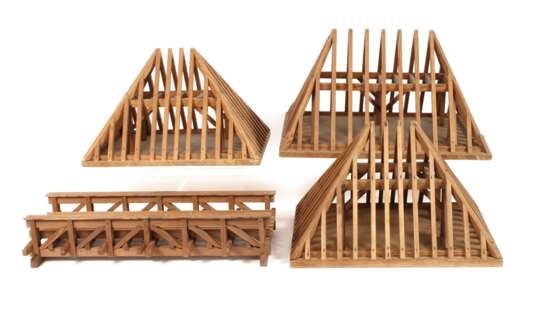 Vier Architekturmodelle - Foto 1