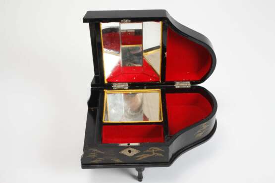 Schmuckschatulle mit Spielwerk - photo 3