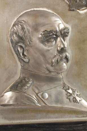 Relief Bismarck - photo 2