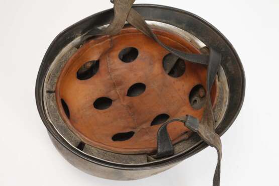 Fallschirmjägerhelm 2. Weltkrieg - фото 3