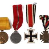 Konvolut Orden 1. und 2. Weltkrieg - photo 1