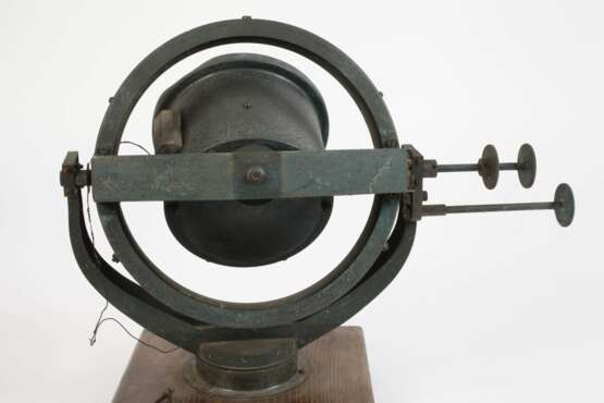 Modell eines Suchscheinwerfers der Flak - photo 3