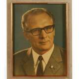 Amtsstubenbild mit Signatur Erich Honecker - photo 1