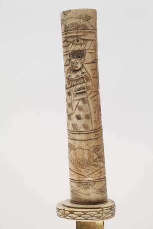 Mandau und Knochen-Wakizashi - photo 2
