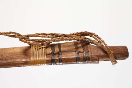 Mandau und Knochen-Wakizashi - photo 10