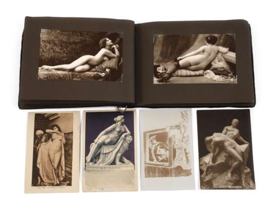 Postkartenalbum Erotik - photo 1