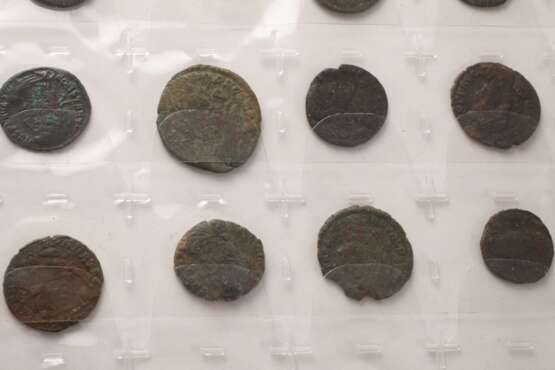 Sammlung römische Münzen - photo 3
