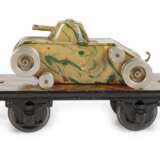 Märklin Plattformwagen mit Tank - фото 1