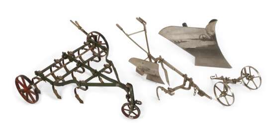 Vier landwirtschaftliche Modelle - photo 1