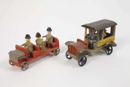 Sammlung Miniatur-Spielzeug im Setzkasten - photo 5