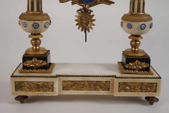 Directoire-Portaluhr - photo 5