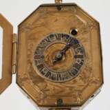 Tischuhr im Renaissance-Stil - photo 2
