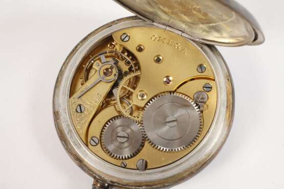 Pavel Bouré vier Taschenuhren und eine Omega - photo 5