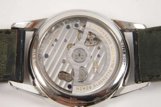 Herrenuhr Nomos Glashütte Orion 360 - photo 3