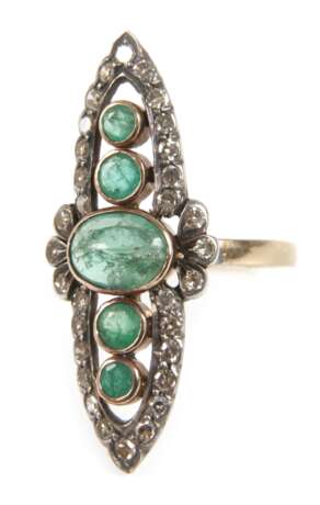 Historischer Ring mit Smaragden und Diamanten - photo 1