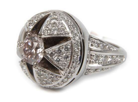Prächtiger Damenring mit Brillant von 1,2 ct - photo 1