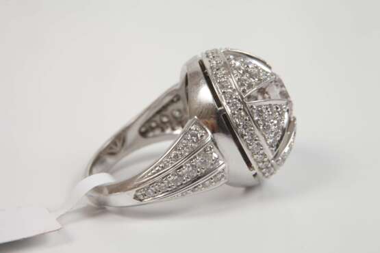 Prächtiger Damenring mit Brillant von 1,2 ct - photo 3