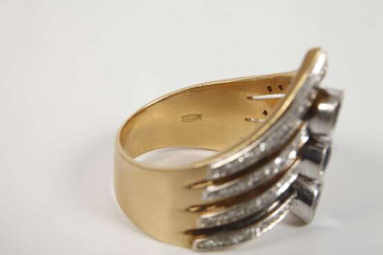 Damenring mit Saphiren und Diamanten - photo 3