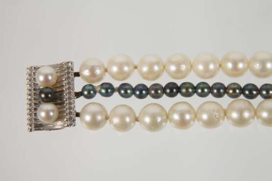 Mehrreihiges Perlenarmband - photo 2