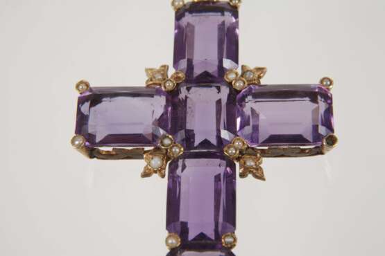 Opulentes Kreuz mit Amethysten und Perlen - photo 1