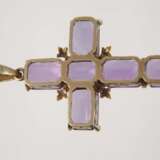 Opulentes Kreuz mit Amethysten und Perlen - photo 2