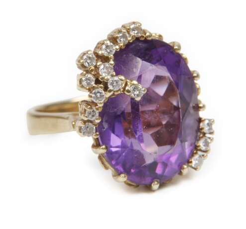 Damenring mit Amethyst und Brillanten - photo 1