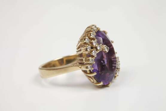 Damenring mit Amethyst und Brillanten - photo 2