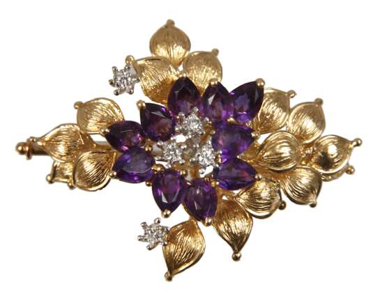 Blütenbrosche mit Amethysten und Brillanten - photo 1