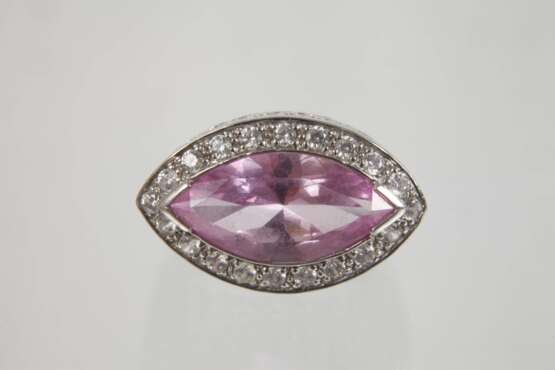 Prächtiger Ring mit Brillanten und Spinell - photo 4