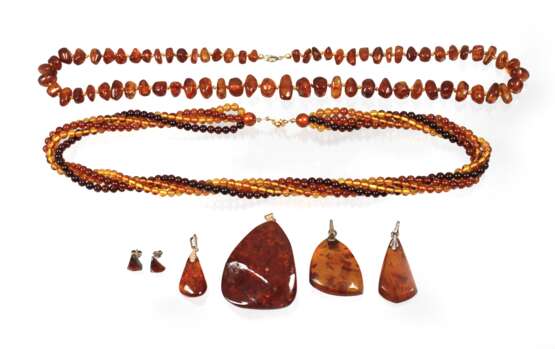 Sammlung Bernsteinschmuck - Foto 1