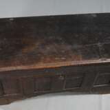 Barocke Flachdeckeltruhe - photo 6