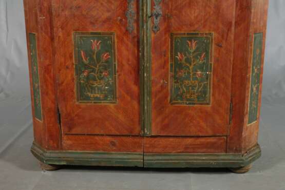 Bauernschrank - photo 3