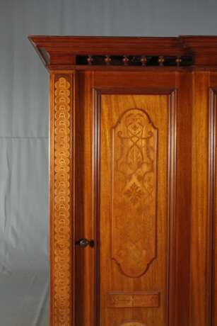 Außergewöhnlicher Schrank Historismus - photo 2