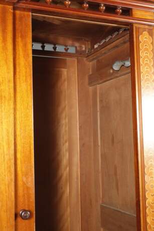 Außergewöhnlicher Schrank Historismus - photo 6