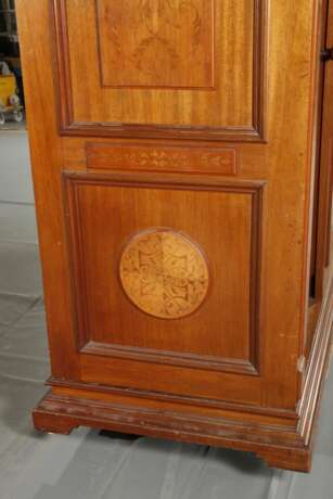 Außergewöhnlicher Schrank Historismus - photo 9