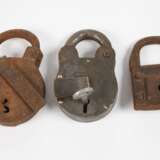 Konvolut historische Vorhängeschlösser - photo 3