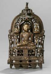 Jain-Altar mit Tirtankara aus Messingbronze mit Silbereinlagen