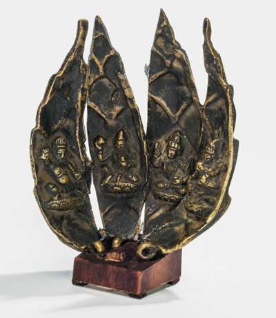 Vier Bronzeblätter eines Lotos-Mandala - Foto 1