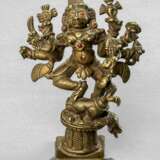 Bronze der Durga Mahishamardinidurga - Foto 1