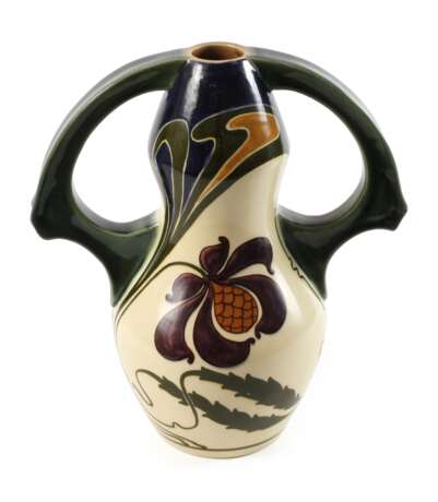 J. von Schwarz Henkelvase - фото 1